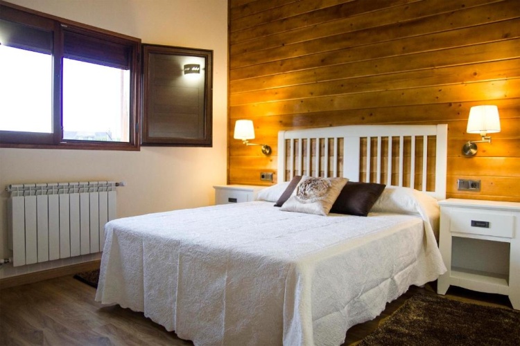 2 Bedrooms Cottage