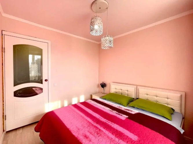 3 Bedrooms Apartment
