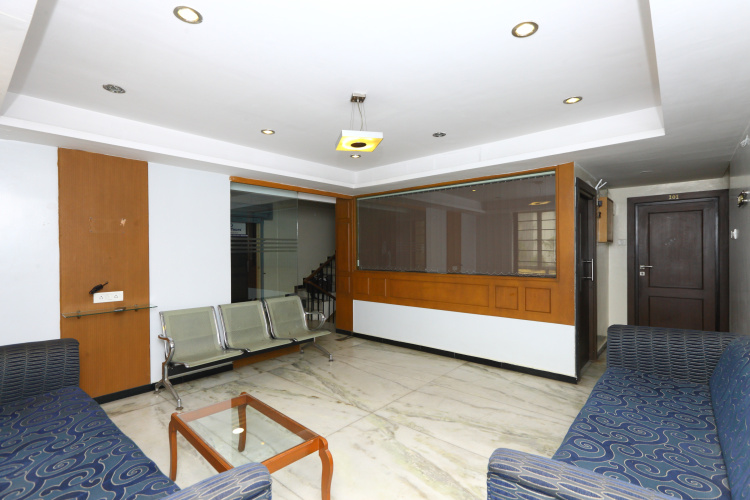 OYO Flagship 470 near US Consulate