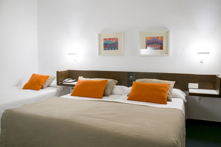 Hotel America