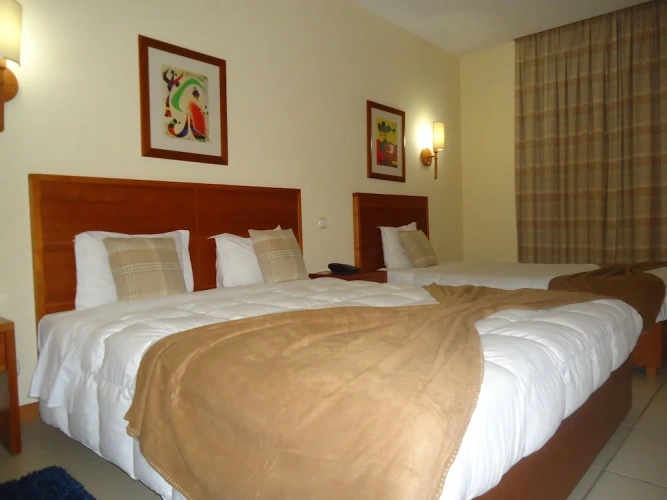 Standard Twin room with balcony