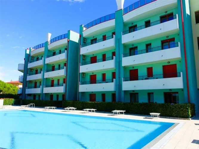 Apartment with pool view