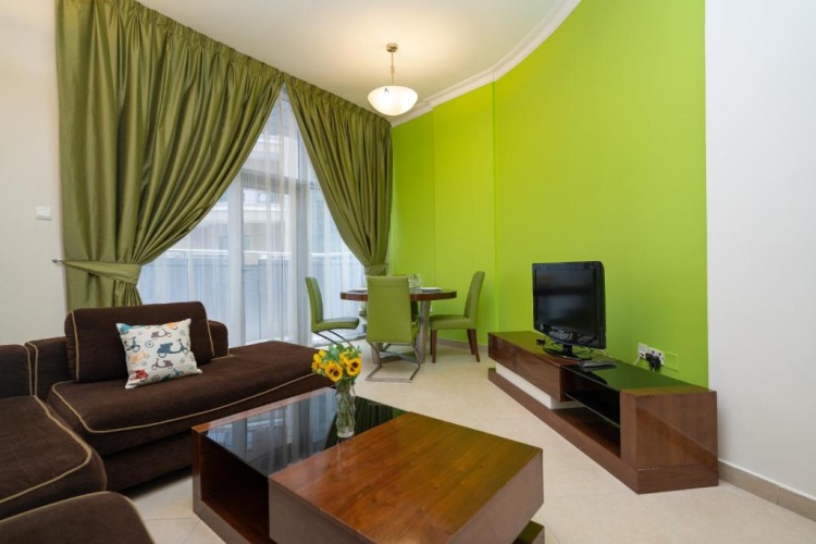 2 Bedrooms Apartment