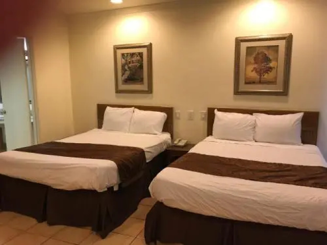 777 Motor Inn