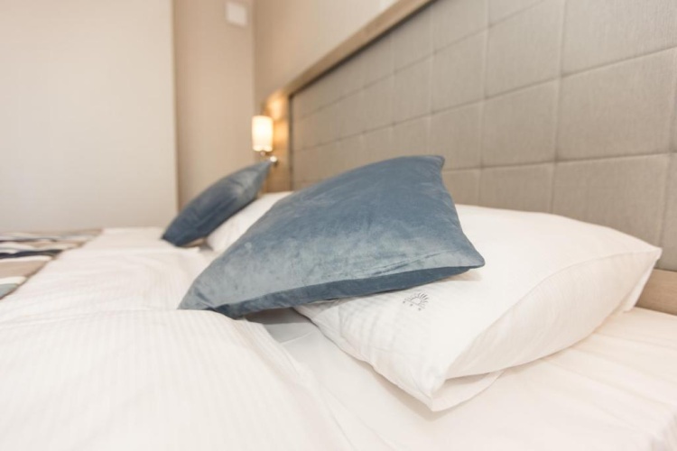 Standard Triple room with balcony