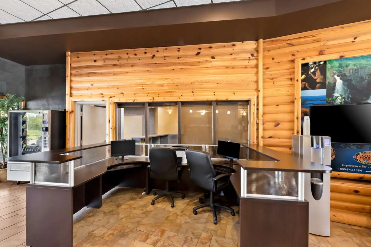 Best Western Plus Nor' Wester Hotel & Conference Centre