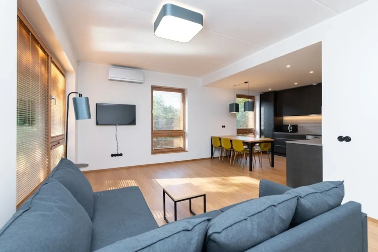 3 Bedrooms Apartment with balcony