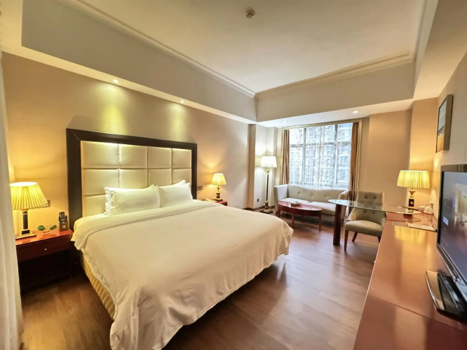 Baoyue Hotel