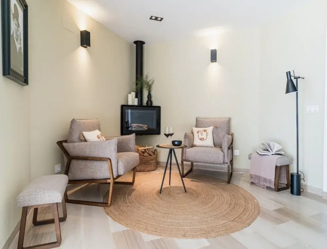 Superb Villa With Private Lagoon Pool