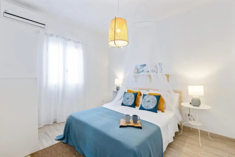 CASA UN TOCCO DI BLU A 300 mt dal mare