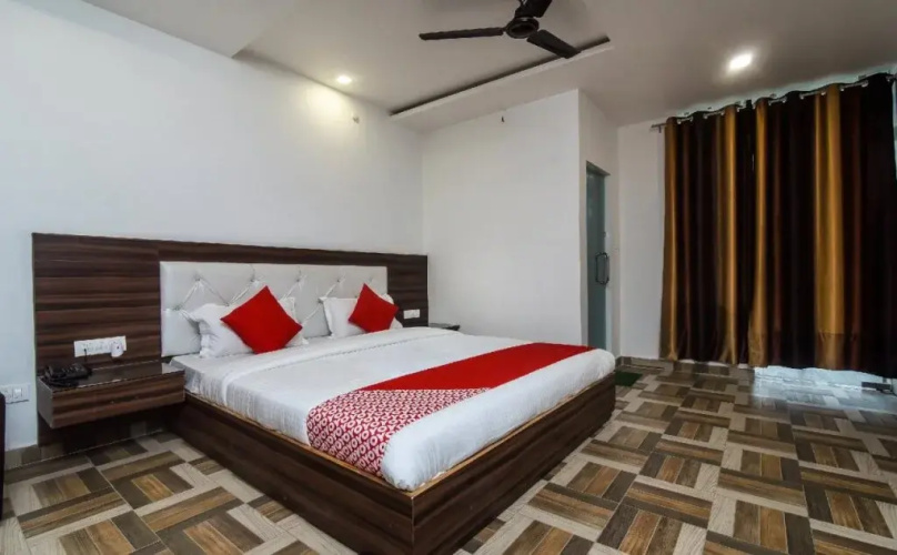 Hotel Naddi Heights