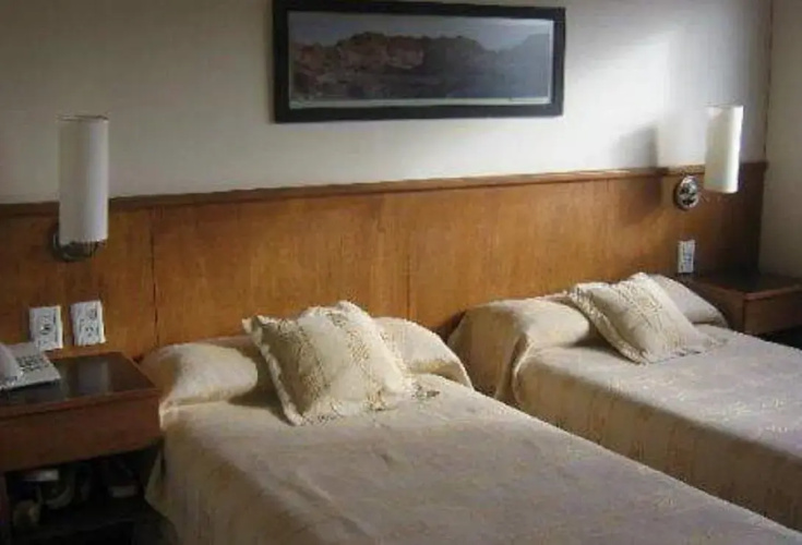 Urbana Class Hotel