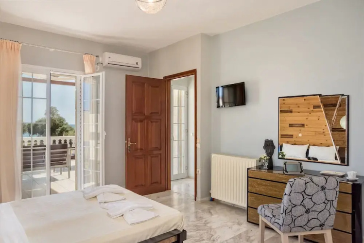Grecian Villa Poseidon