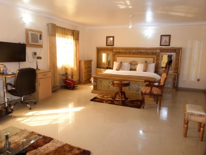 Royal Suite