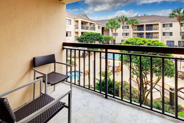 Standard Double room with pool view