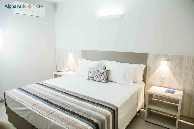 Alpha Park Hotel