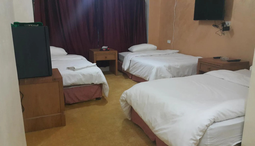Al-Houriat Hotel