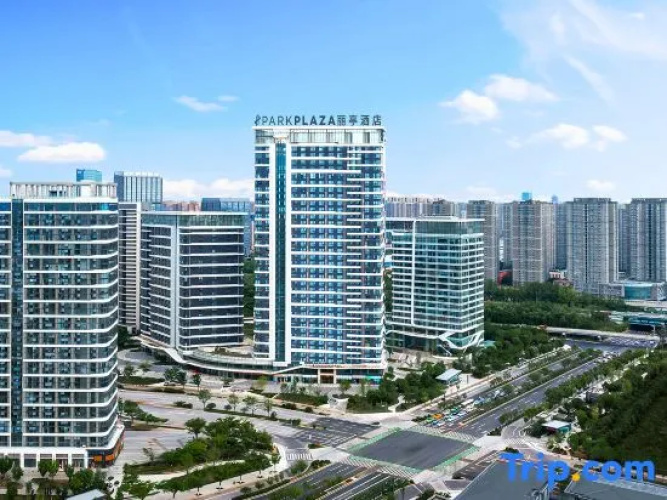 Park Plaza