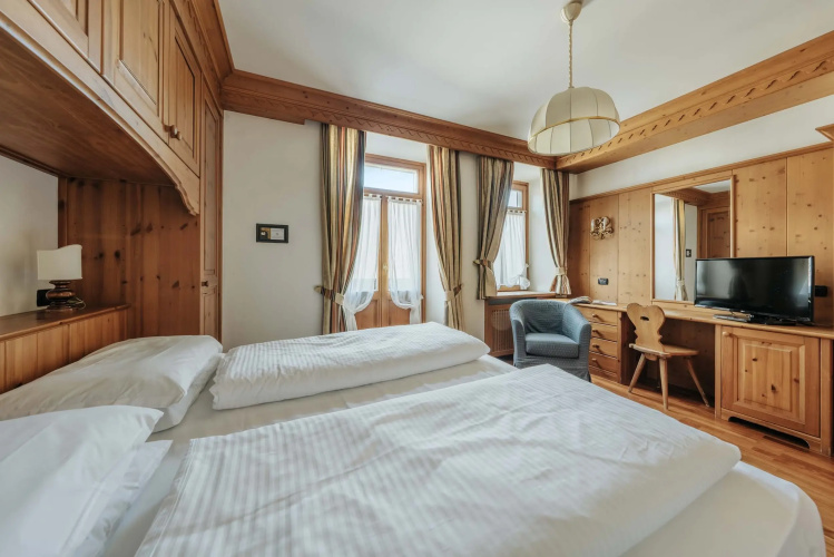Franceschi Park Hotel