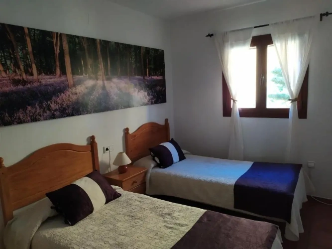 2 Bedrooms Cottage