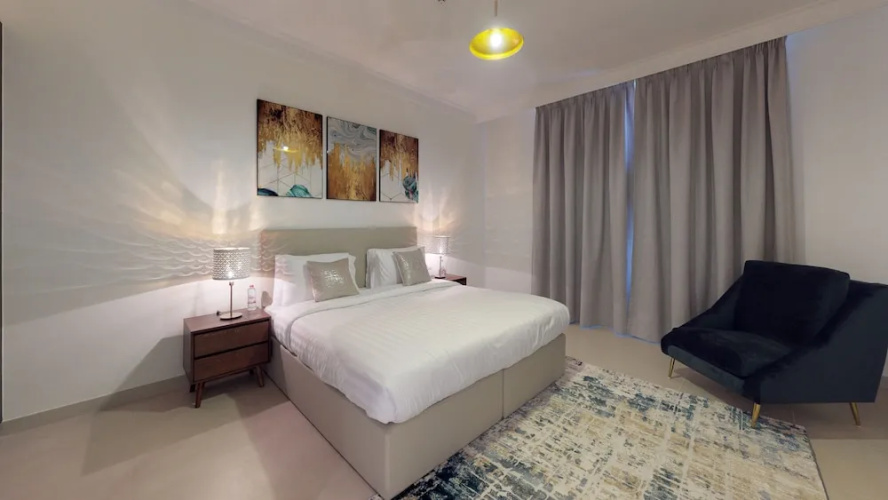 Lux BnB Dubai Creek Residences