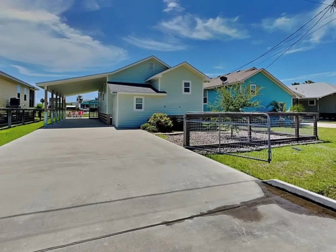 2 Bedrooms Cottage