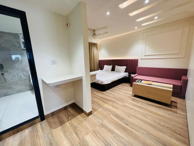 Hotel Morya Regency