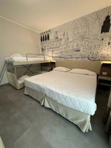 Comfort Quadruple room