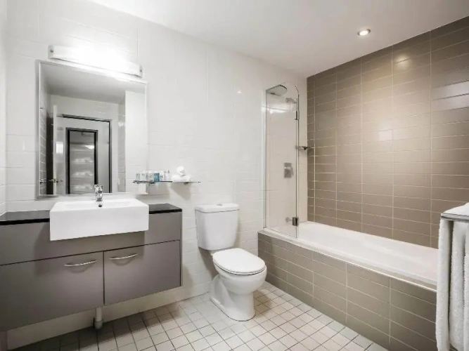 2 Bedrooms Double Suite