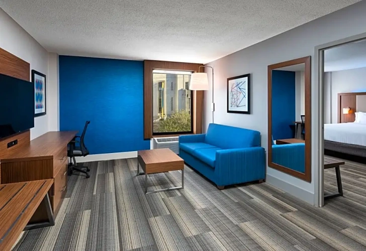 1 Bedroom Double Suite