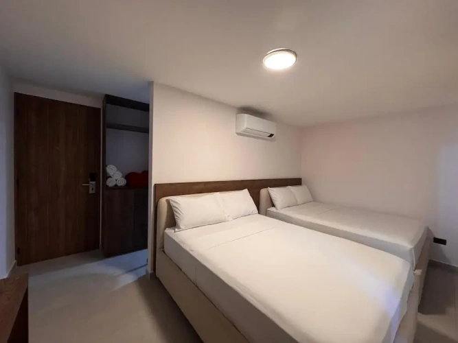Economy Quadruple room