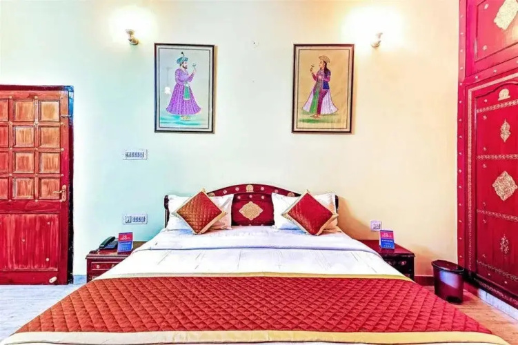 Zo Rooms Heritage Bani Park