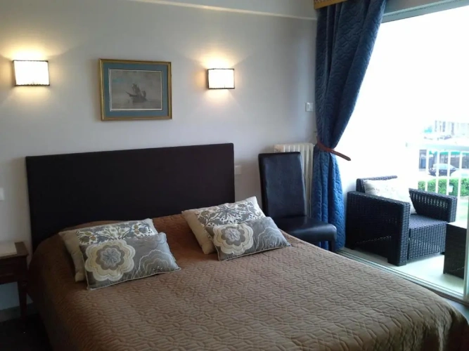 Standard Triple room with balcony