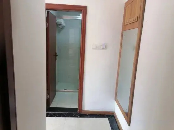 Yuping Yuanshan Host Inn