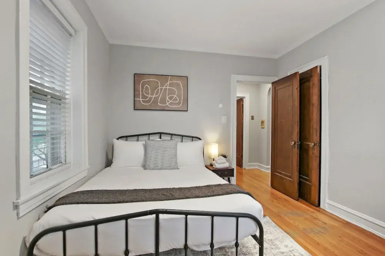 Harmonious 2BR Apt - Lockwood 3