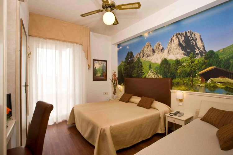 Hotel Apollo