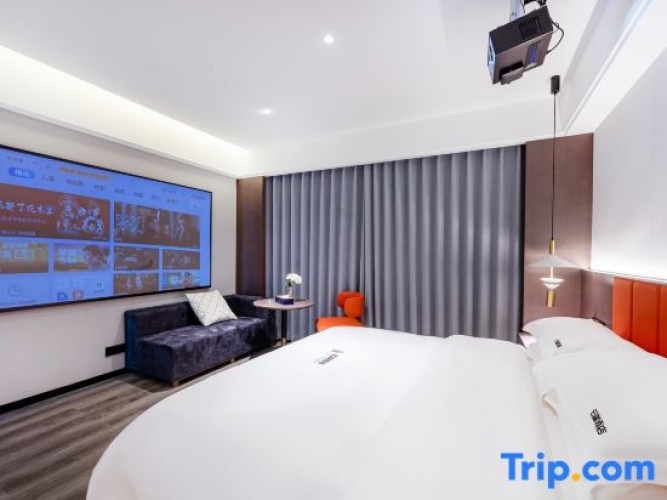 2 Bedrooms Deluxe Suite