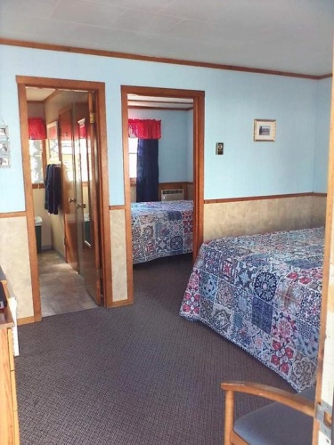 2 Bedrooms Double Suite