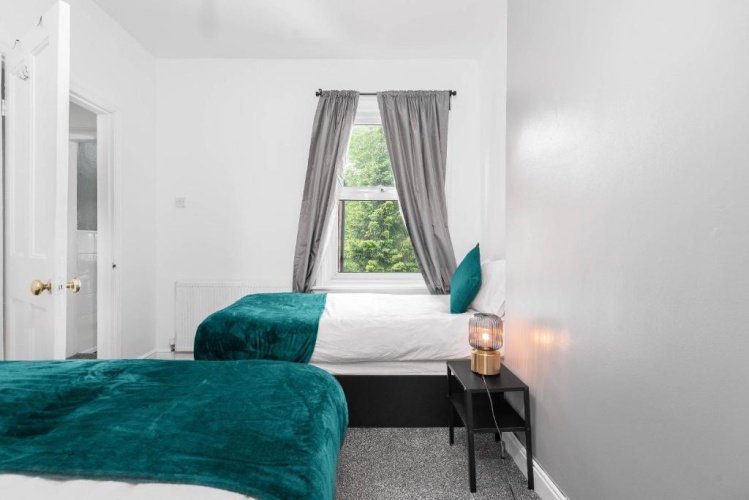 2 Bedrooms Cottage