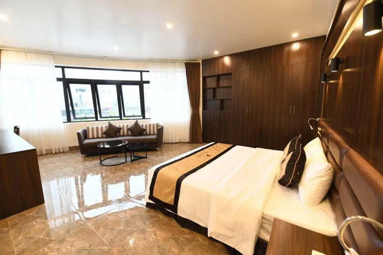 CoTo Starlight Boutique Hotel