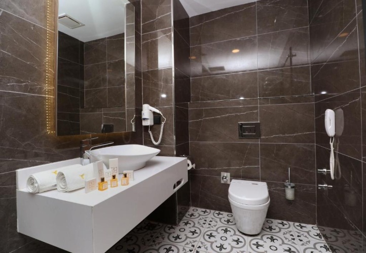 Suite with balcony