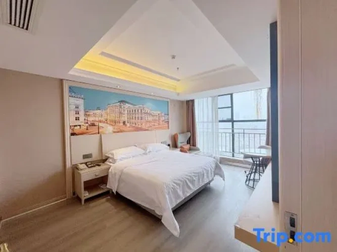 Deluxe Double Suite