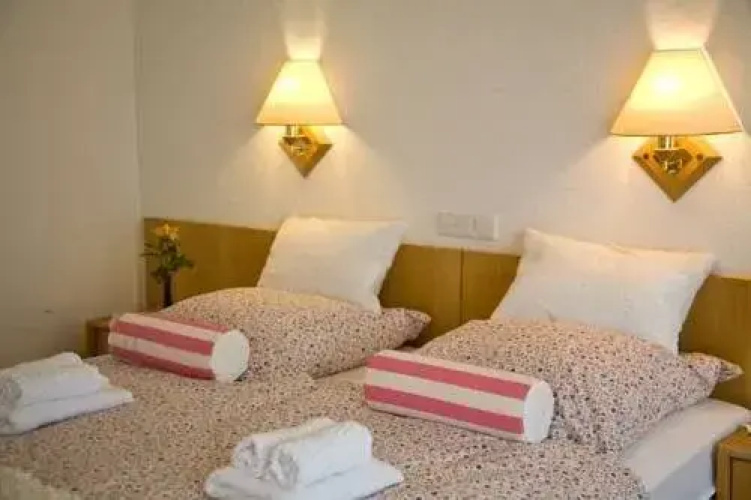 Parkhotel Weinperle
