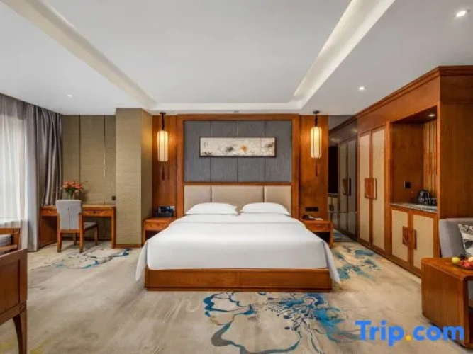 Executive Double room with city view