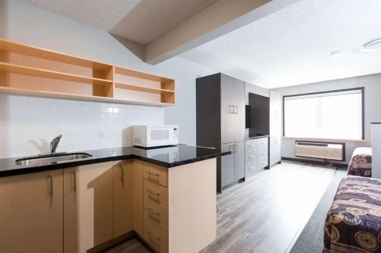 Quadruple Suite