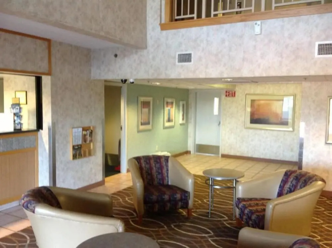 Plano Inn & Suites