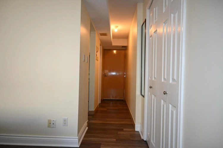 Empire Suite