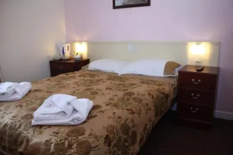 The Alviston Hotel
