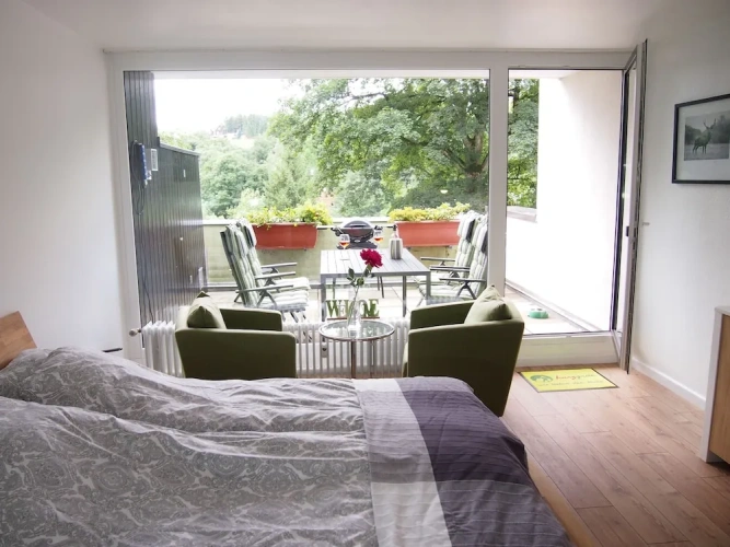 Apartment with balcony