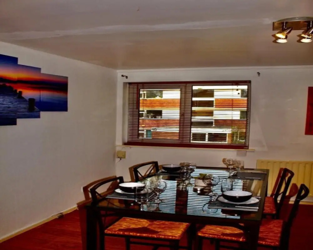 Sunny Apartment in Birmingham
